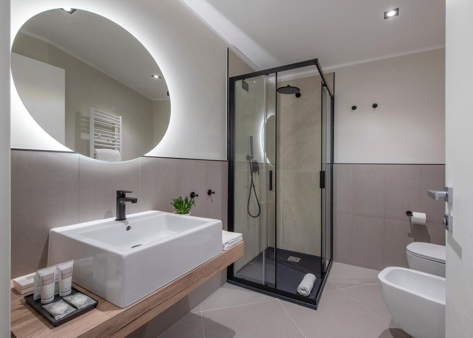 Mem Lodge And Suite Pula Ngoại thất bức ảnh